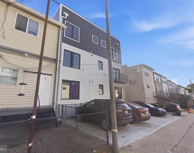 1140 Oates Street Ne - Photo Thumbnail 49