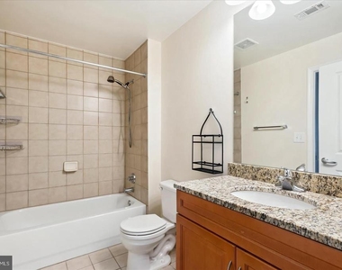 1111 25th Street Nw - Photo Thumbnail 18