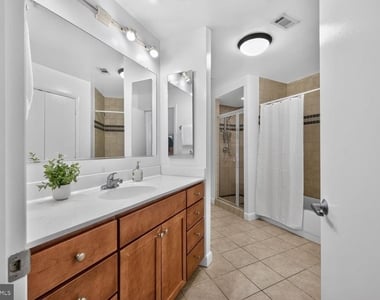 400 Massachusetts Avenue Nw - Photo Thumbnail 9