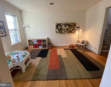 1745 Lanier Place Nw - Photo Thumbnail 6