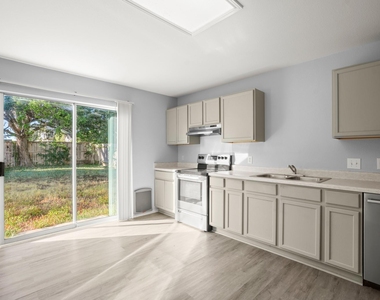 2202 Cottontail Dr - Photo Thumbnail 8