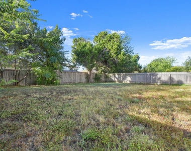 2202 Cottontail Dr - Photo Thumbnail 19