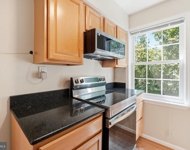 3923 Pennsylvania Avenue Se - Photo Thumbnail 10
