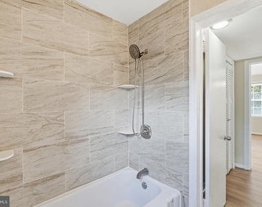 3923 Pennsylvania Avenue Se - Photo Thumbnail 15