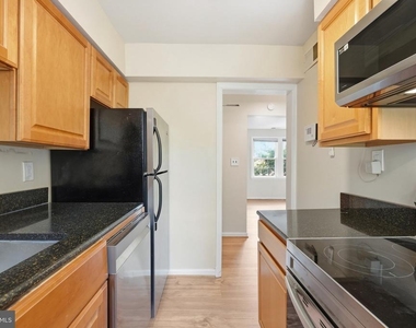 3923 Pennsylvania Avenue Se - Photo Thumbnail 22