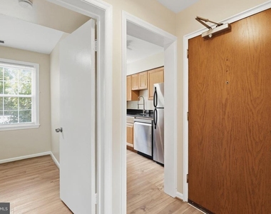 3923 Pennsylvania Avenue Se - Photo Thumbnail 8