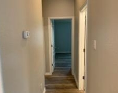 1441 Rainbow Parke Dr - Photo Thumbnail 15