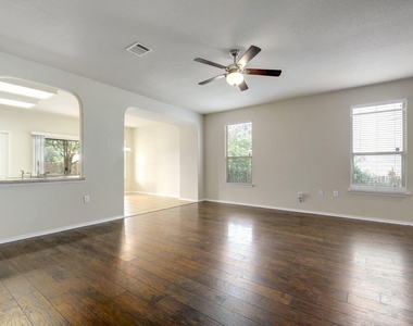 4507 Peach Grove Rd - Photo Thumbnail 9