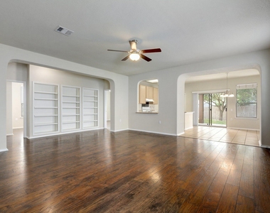 4507 Peach Grove Rd - Photo Thumbnail 10