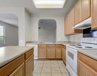 4507 Peach Grove Rd - Photo Thumbnail 20