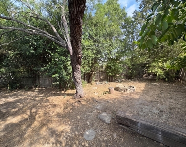 128 Coers Cir - Photo Thumbnail 11