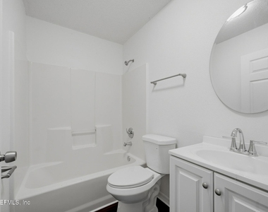 2117 W 39th Street - Photo Thumbnail 14
