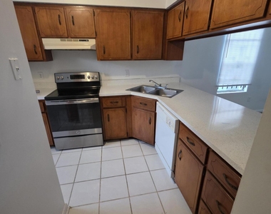 3694 Morton Street - Photo Thumbnail 2