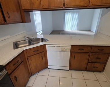 3694 Morton Street - Photo Thumbnail 4