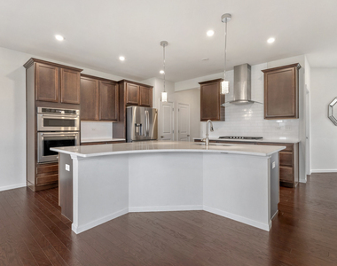 483 Watercress Drive - Photo Thumbnail 6