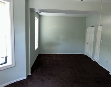 5900 S King Drive - Photo Thumbnail 12