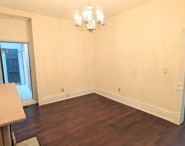 229 S Racine Avenue - Photo Thumbnail 8