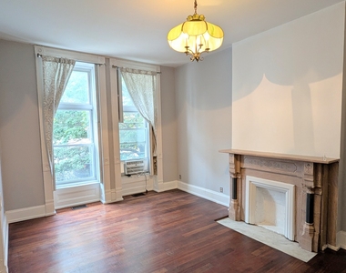 229 S Racine Avenue - Photo Thumbnail 5