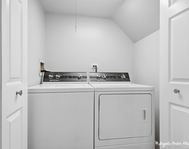 1240 Huntington Drive - Photo Thumbnail 17