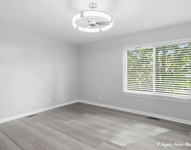 1240 Huntington Drive - Photo Thumbnail 22