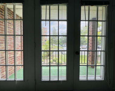 520 Biesterfield Road - Photo Thumbnail 15
