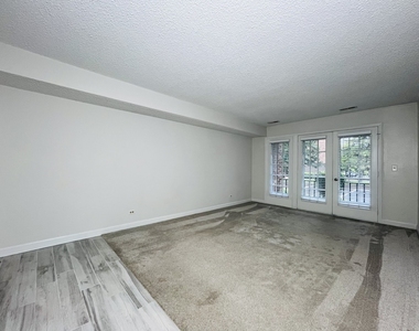 520 Biesterfield Road - Photo Thumbnail 6