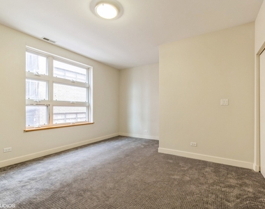 7209 N Oakley Avenue - Photo Thumbnail 6