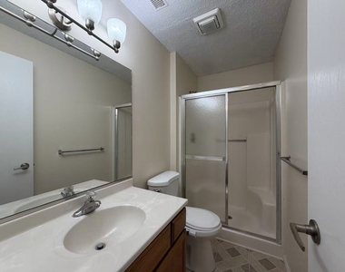 1320 Brook Street - Photo Thumbnail 16