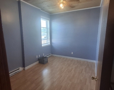185 S State Street - Photo Thumbnail 6