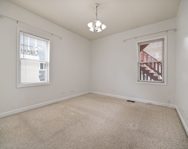 1730 W Fletcher Street - Photo Thumbnail 7