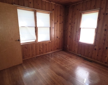1207 W Main Street - Photo Thumbnail 8