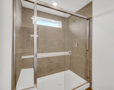 349 Danforth Drive - Photo Thumbnail 15