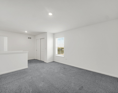 349 Danforth Drive - Photo Thumbnail 9