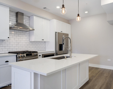 261 Washington Boulevard - Photo Thumbnail 3