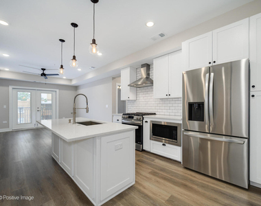 261 Washington Boulevard - Photo Thumbnail 2