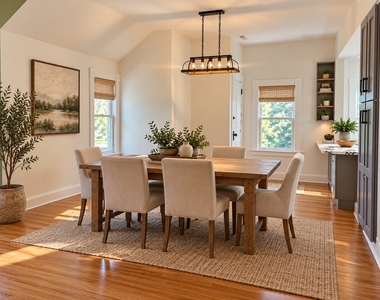 502 E Washington Street - Photo Thumbnail 4