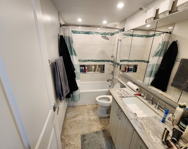195 N Harbor Drive - Photo Thumbnail 7
