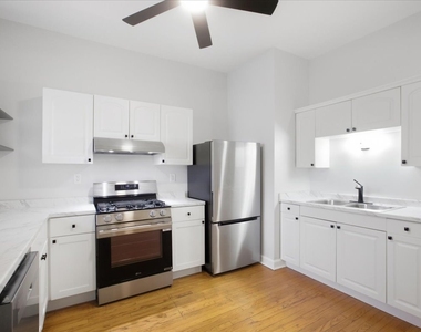 2438 W Chicago Avenue - Photo Thumbnail 4