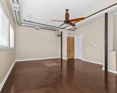 2221 N Lister Avenue - Photo Thumbnail 6
