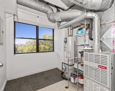 2221 N Lister Avenue - Photo Thumbnail 11