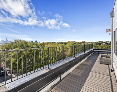 2221 N Lister Avenue - Photo Thumbnail 12