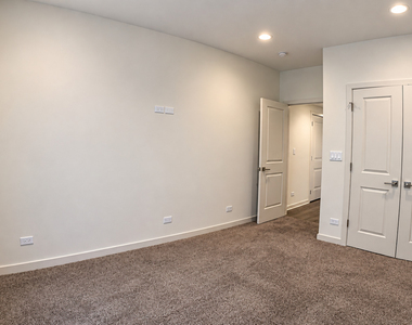 8467 Grand Avenue - Photo Thumbnail 14