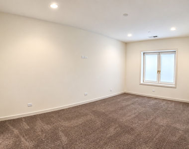 8467 Grand Avenue - Photo Thumbnail 9