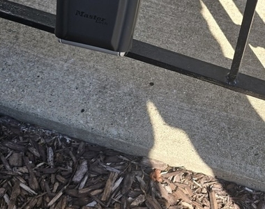 7816 W 79 Place - Photo Thumbnail 7