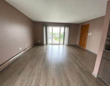 7816 W 79 Place - Photo Thumbnail 1
