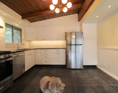956 Deerfield Road - Photo Thumbnail 11