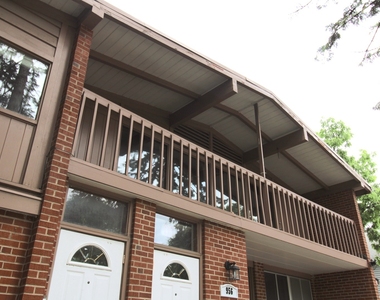 956 Deerfield Road - Photo Thumbnail 6