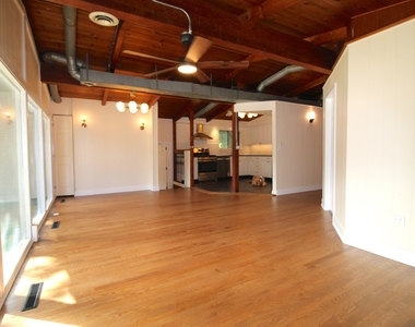 956 Deerfield Road - Photo Thumbnail 7