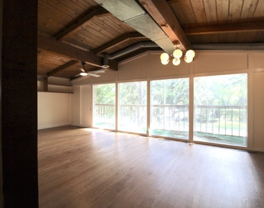 956 Deerfield Road - Photo Thumbnail 1