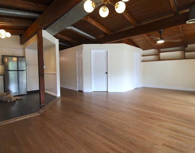 956 Deerfield Road - Photo Thumbnail 8